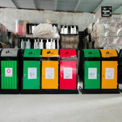 Thùng rác 2 ngăn có nắp