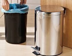 Thùng rác inox tròn đạp chân 12 lít