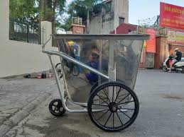 Xe gom rác inox 500 lít 4