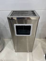 Thùng rác inox gạt tàn A34-A (240x300x610) mm 5 b4
